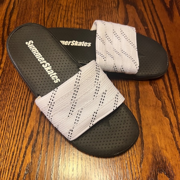 SOLD Hockey slides sandals - Picture 1 of 3